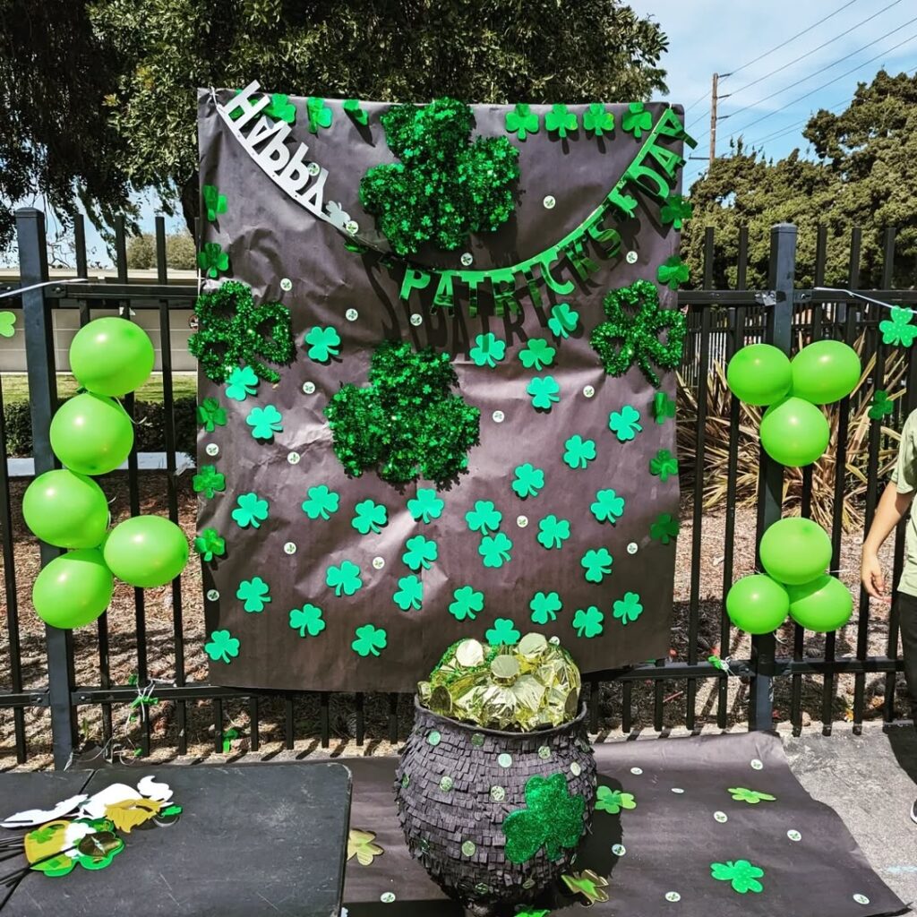 09 st patricks day backdrop ideas