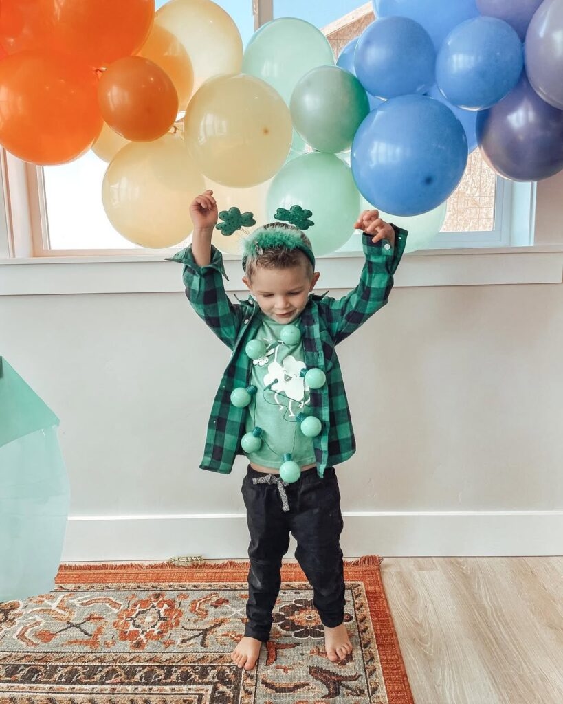 10 st patricks day baby photoshoot