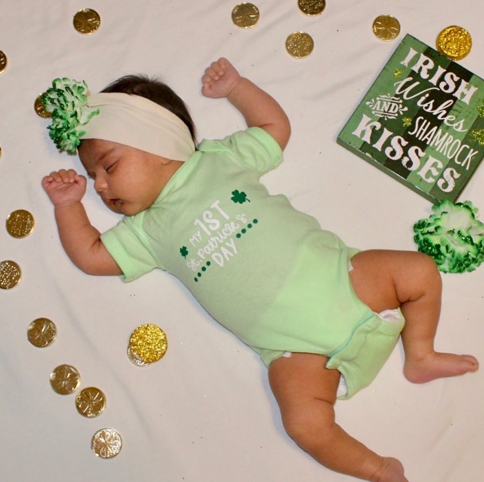 18 st patricks day baby photoshoot