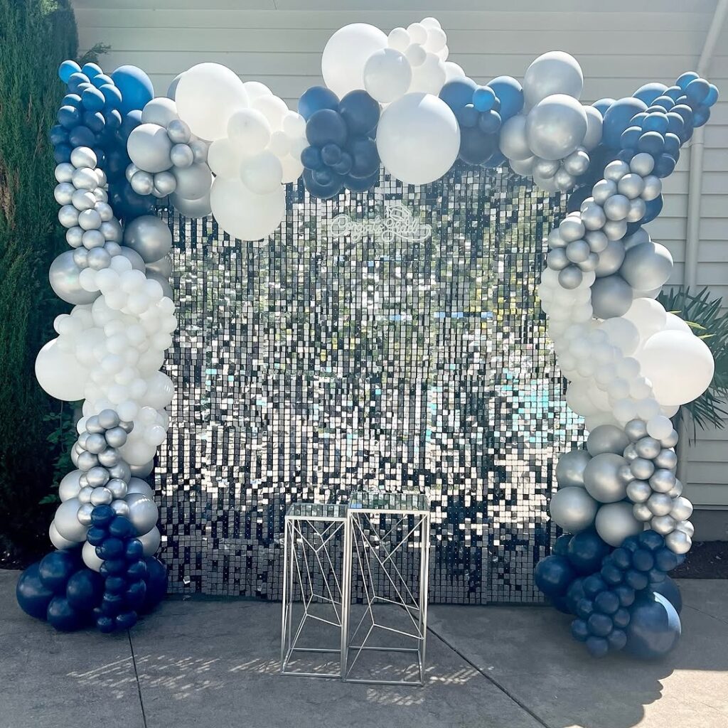 13 graduation backdrop ideas