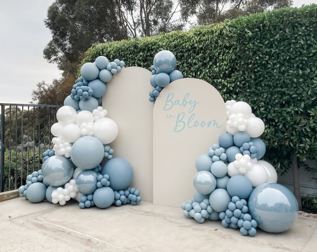 14 balloon backdrop ideas