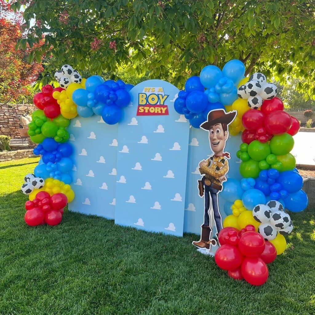 15 toy story backdrop ideas