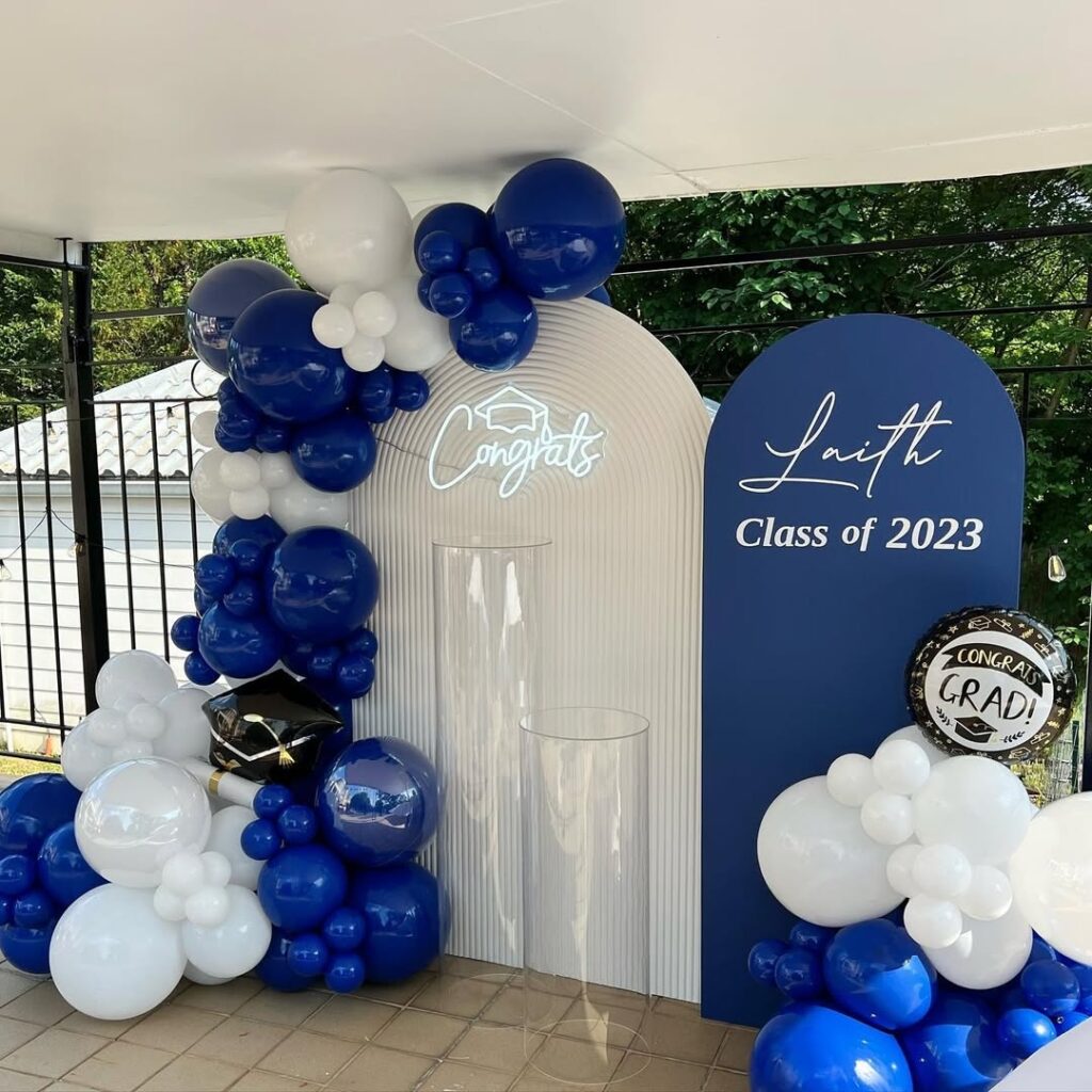 21 graduation backdrop ideas