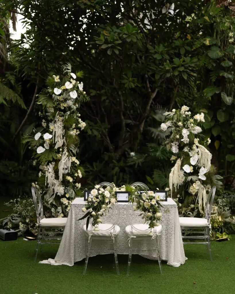 10 small intimate wedding ideas